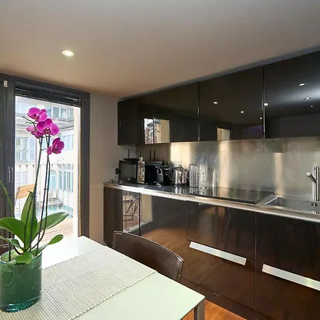 شقة Montenapolene Duomo - Luxury Design Penthouse *